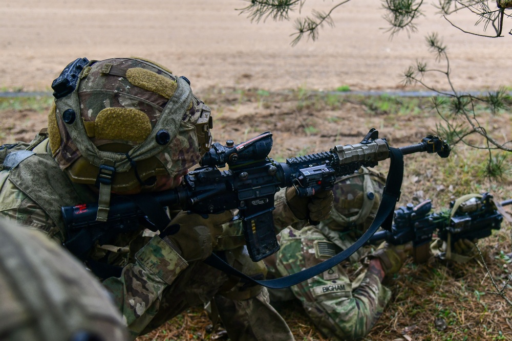 Swift Response 2025: 173rd Airborne Brigade and French soldiers conduct a Military Operation on Urban Terrain