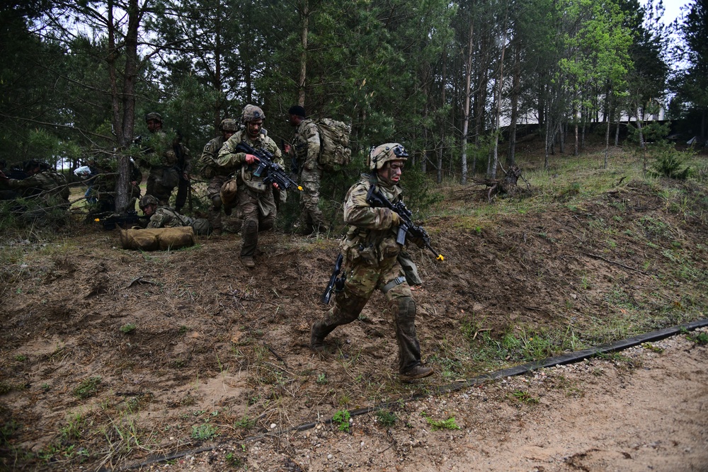 Swift Response 2025: 173rd Airborne Brigade and French soldiers conduct a Military Operation on Urban Terrain
