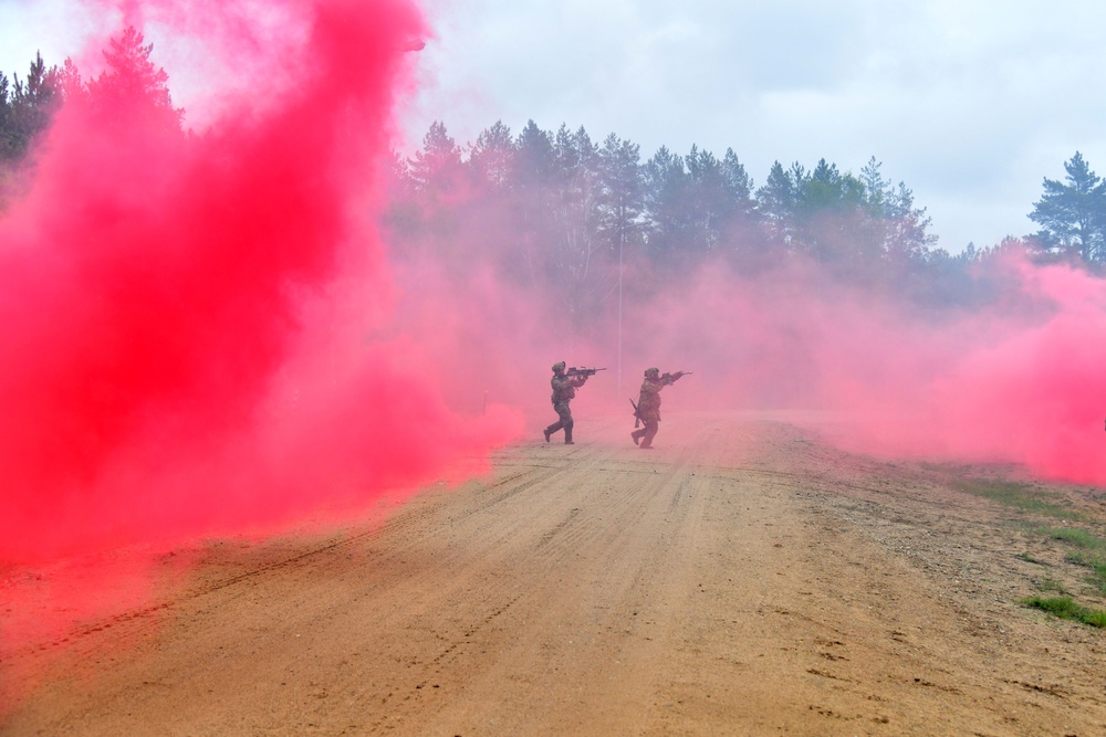 Swift Response 2025: 173rd Airborne Brigade and French soldiers conduct a Military Operation on Urban Terrain