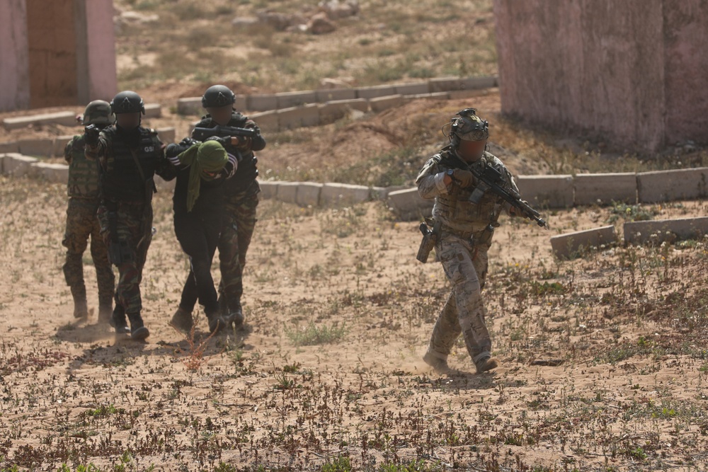 US, Ghana, Hungary, Morocco Special Forces showcase joint strength in Morocco at African Lion 25