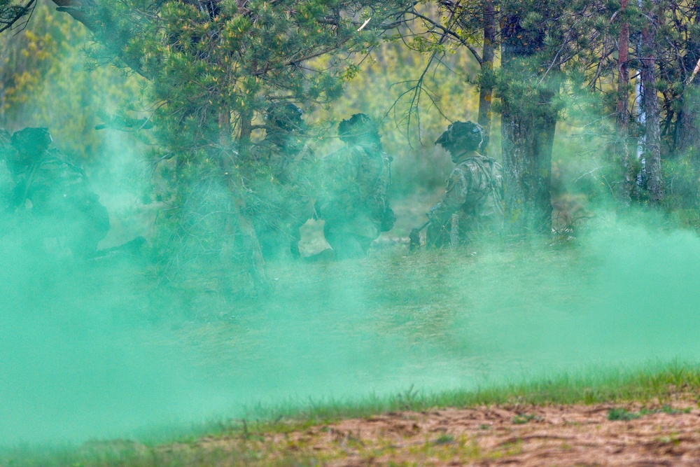 Swift Response 2025: 173rd Airborne Brigade and French soldiers conduct a Military Operation on Urban Terrain