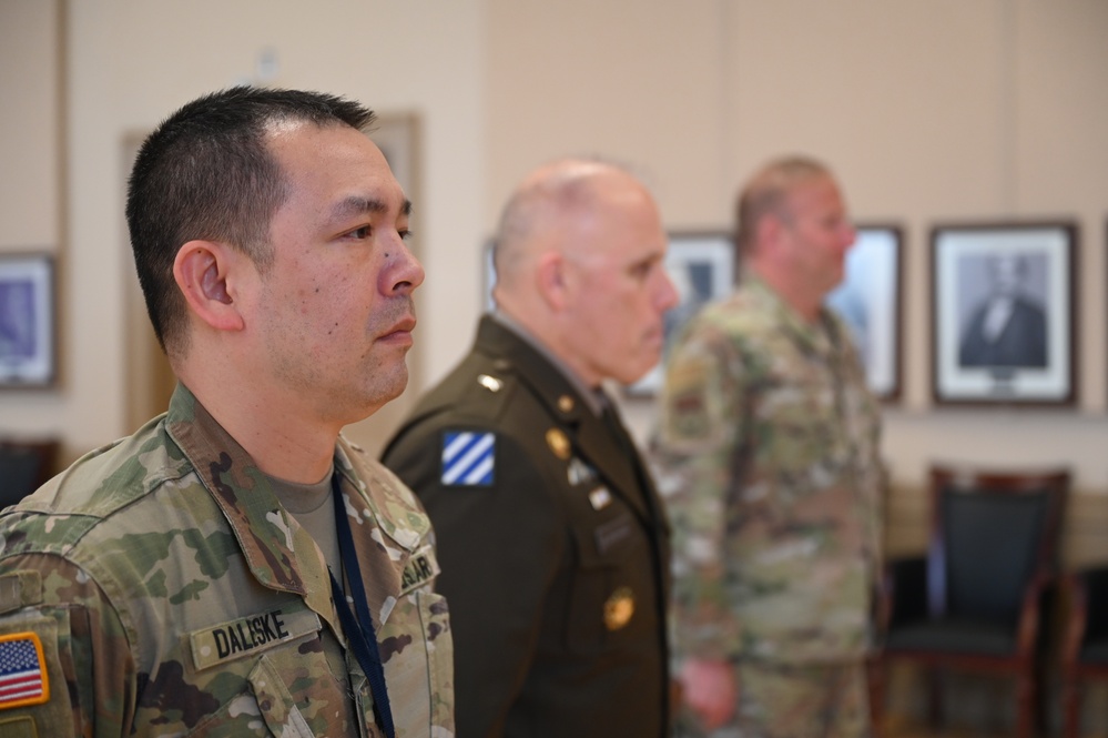 State Inspector General Receives Meritorious Service Medal (MSM) with Oak Leaf Cluster