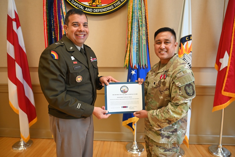 State Inspector General Receives Meritorious Service Medal (MSM) with Oak Leaf Cluster