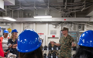 NAVSUP WSS Tours USS Kearsarge in Norfolk