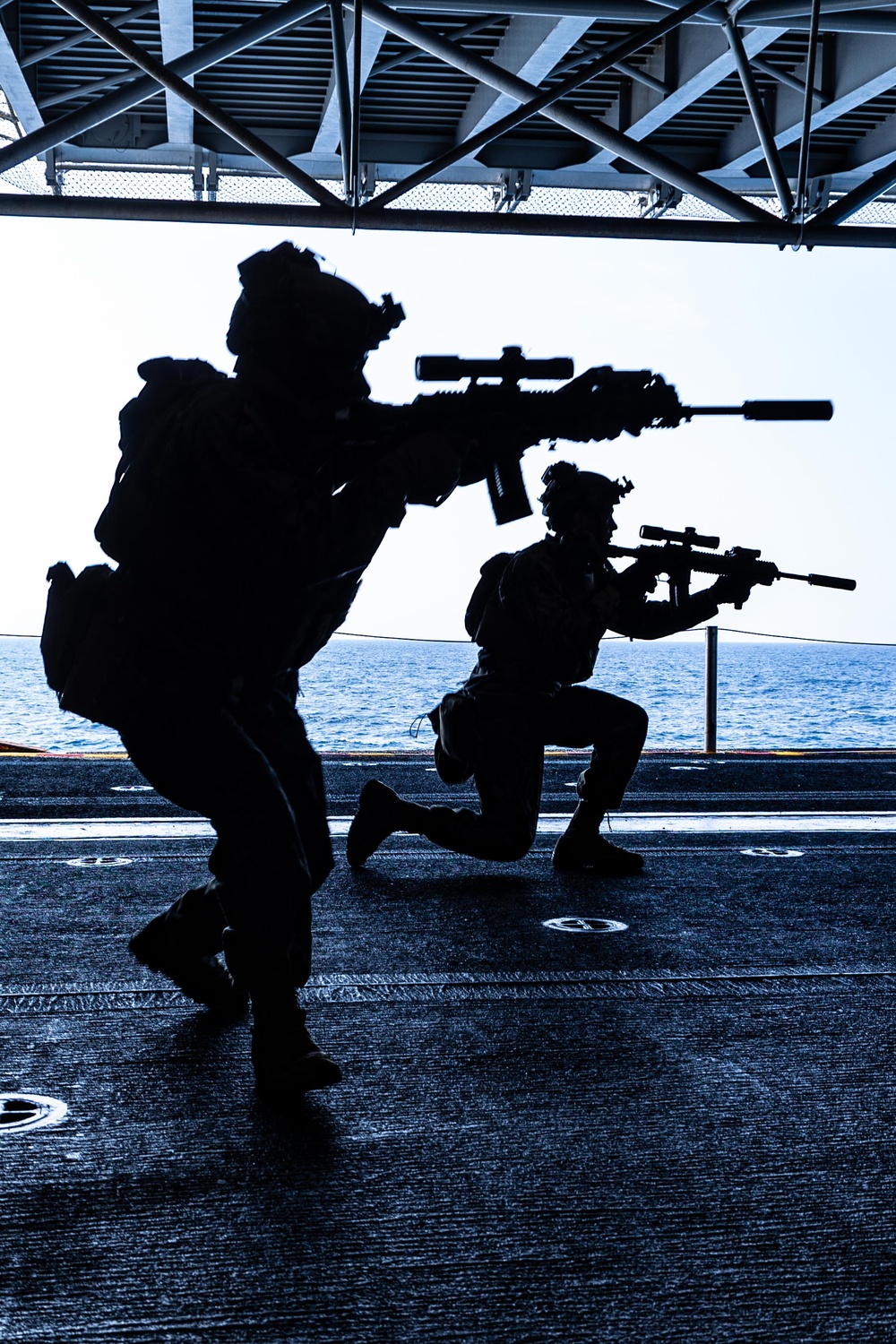22nd MEU | BLT 3/6 Conducts Weapon Maneuverability Drills Aboard USS Iwo Jima