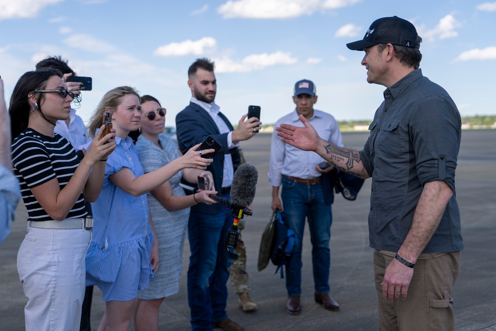 SD Speaks to Members of the Press