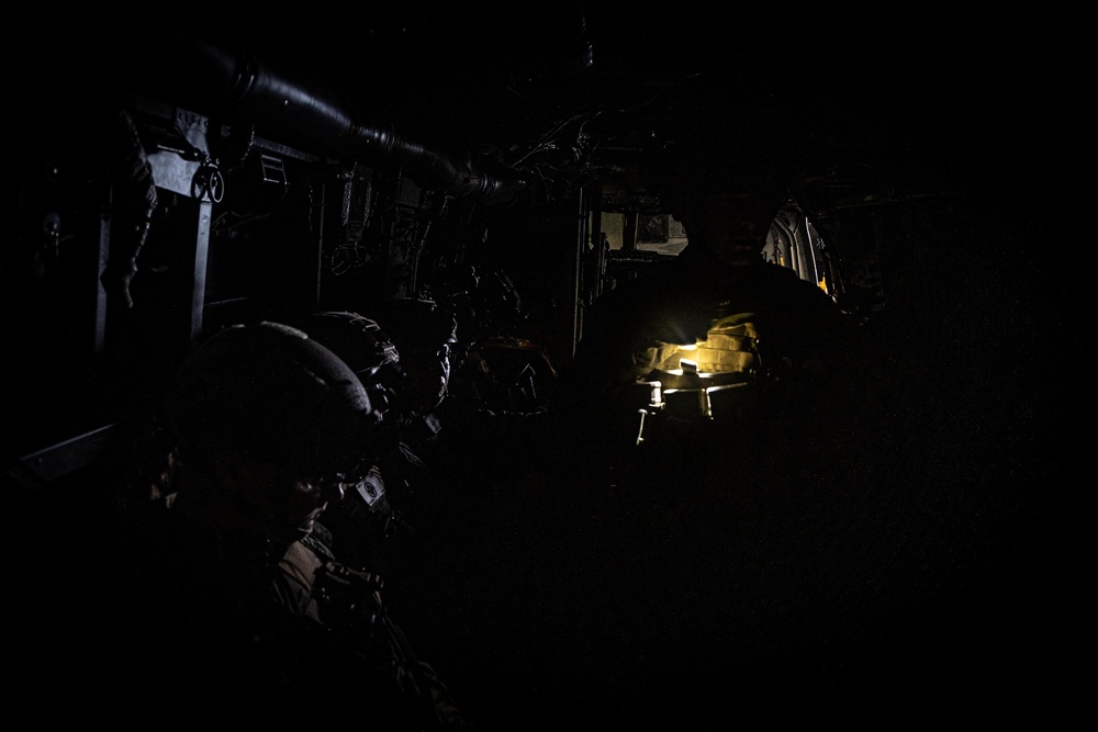 22nd MEU | BLT 3/6 Conducts On/Off Drills aboard USS Iwo Jima
