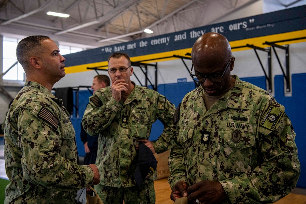 U.S. Pacific Fleet Master Chief Davis Visits U.S. Navy Recruit Training Command