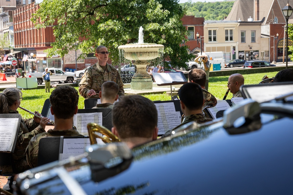Kentucky Guard band supports Kentucky Historical Society Lafayetter Day