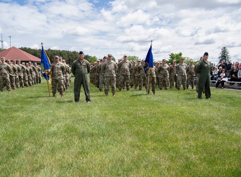 Iowa National Guard holds command retreat ceremony
