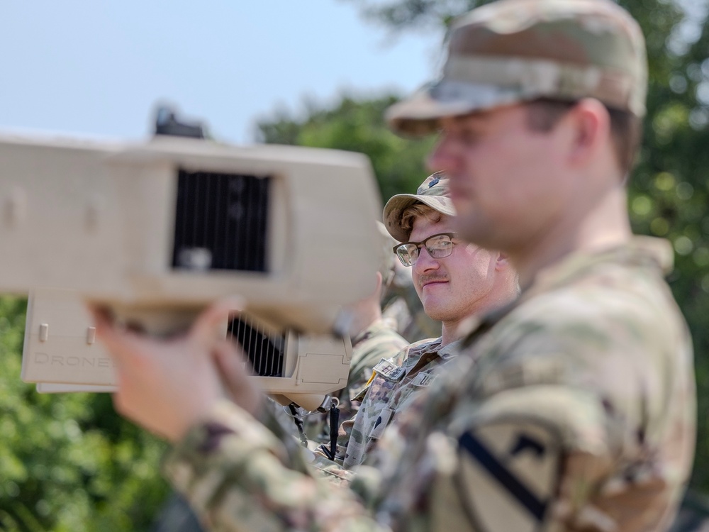 Soldiers implement cutting edge technology