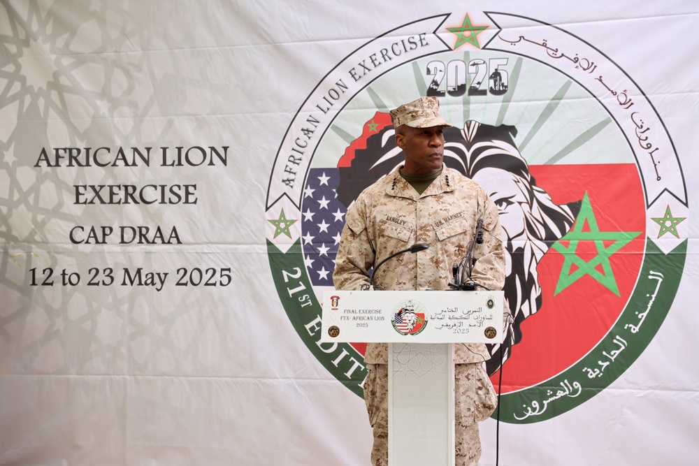 US Marine Gen. Michael Langley visits Cap Draa at African Lion 2025