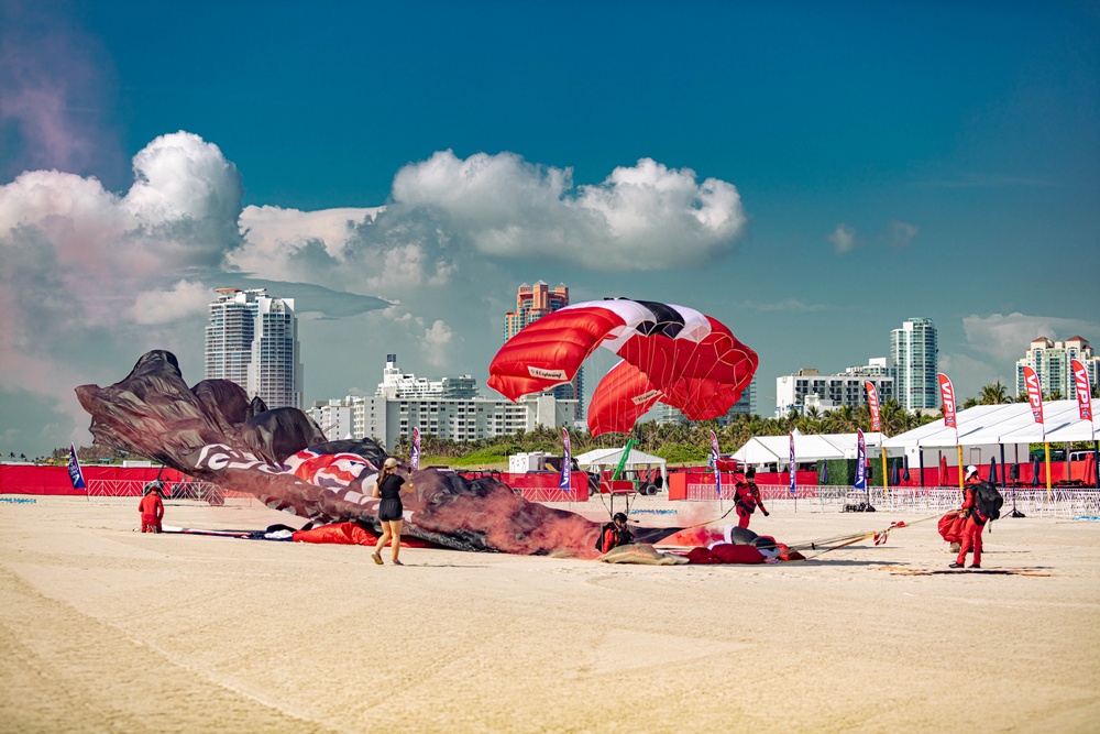 U.S. Army Parachute Team and British Army Red Devils Prepare for Hyundai Air and Sea Show