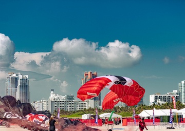 U.S. Army Parachute Team and British Army Red Devils Prepare for Hyundai Air and Sea Show