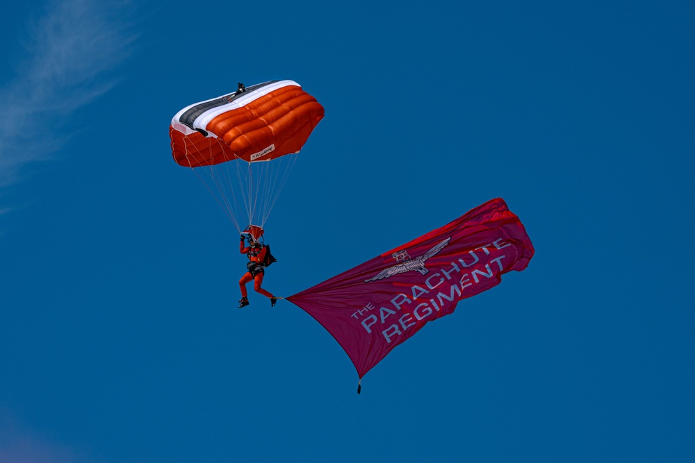 U.S. Army Parachute Team Joins British Army Red Devils for Hyundai Air and Sea Show