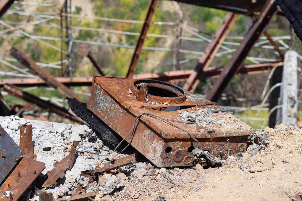 Debris removal continues in the Palisades