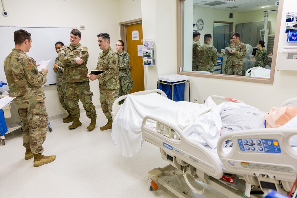 CCND Enlisted Complete Weeklong Critical Care Training