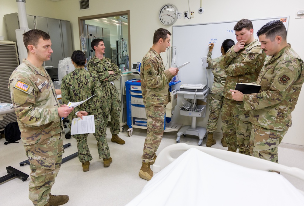 CCND Enlisted Complete Weeklong Critical Care Training