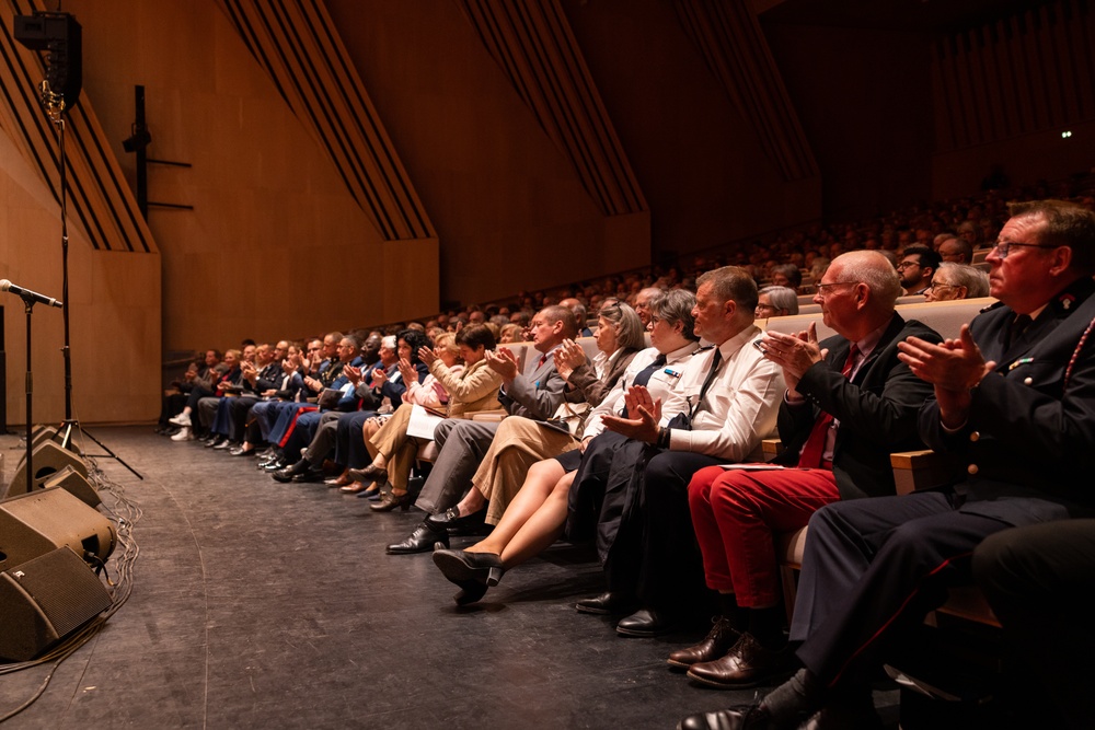 1st MARDIV Band Performs at Cité de la Musique et de la Danse de Soissons, France