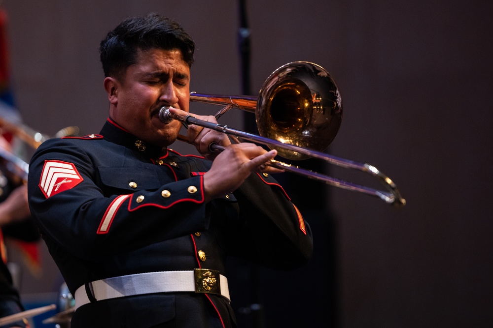 1st MARDIV Band Performs at Cité de la Musique et de la Danse de Soissons, France