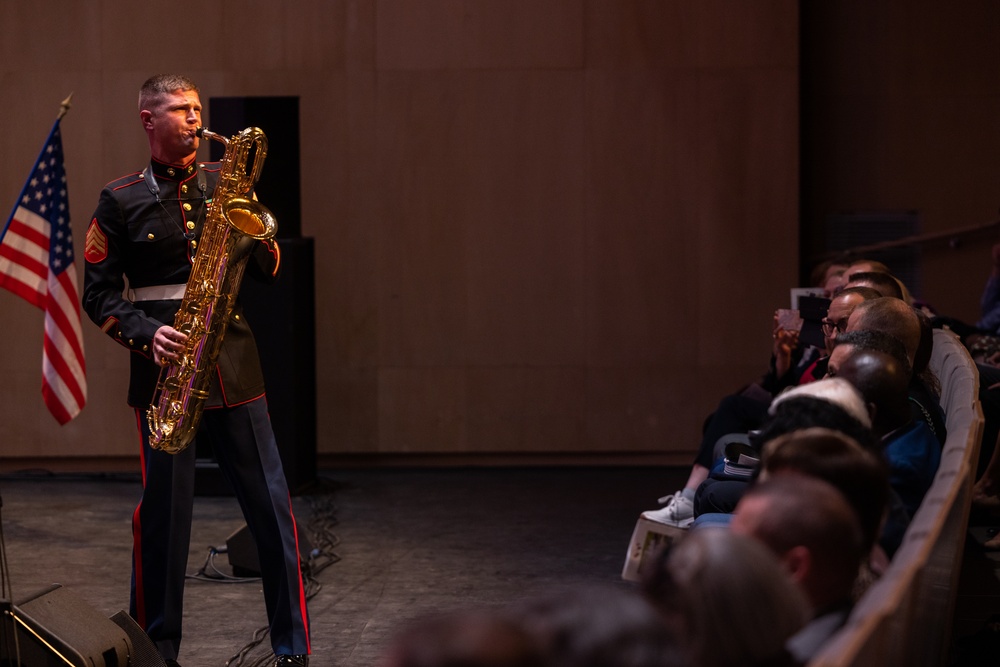 1st MARDIV Band Performs at Cité de la Musique et de la Danse de Soissons, France