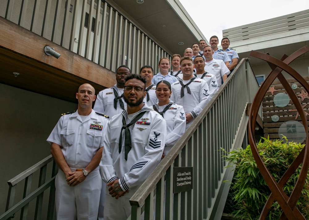 Sailors and Coast Guardsmen serve the Long Beach Ronald McDonald House