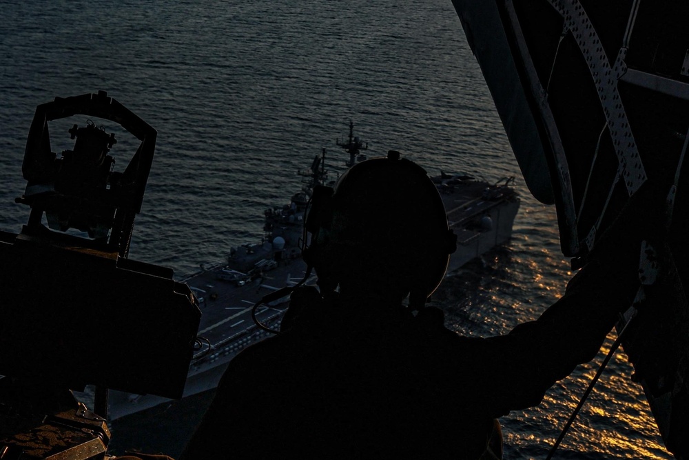 22nd MEU | BLT 3/6 Conducts Raid from USS Iwo Jima