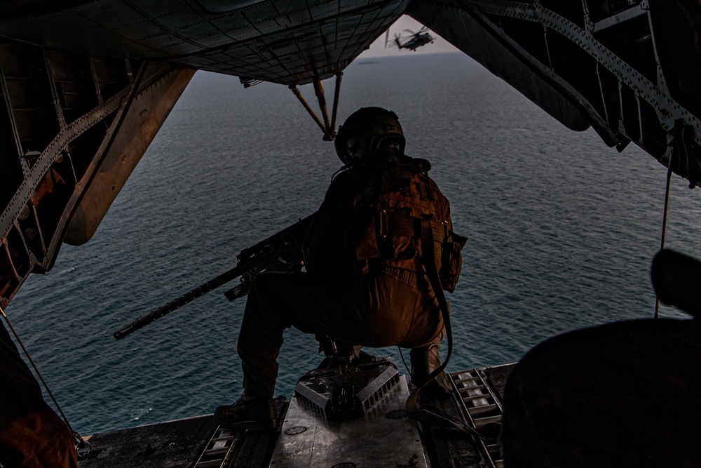 22nd MEU | BLT 3/6 Conducts Raid from USS Iwo Jima