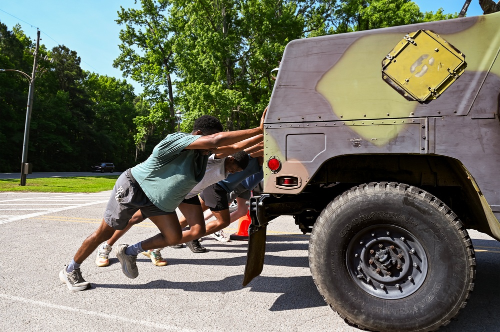 Joint Base Charleston pays tribute to Defenders during Police Week