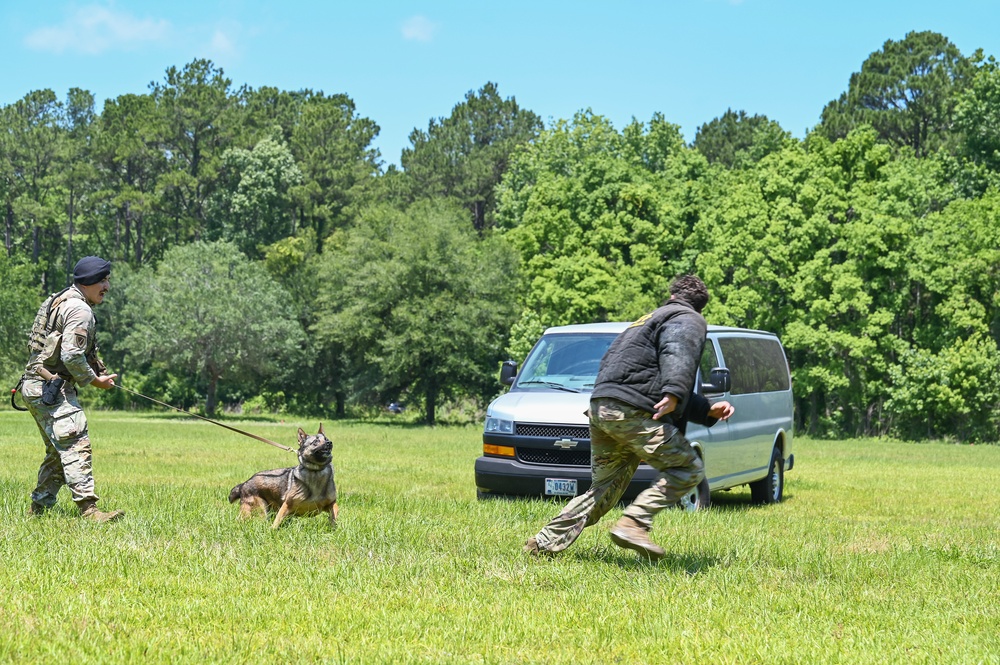 Joint Base Charleston pays tribute to Defenders during Police Week