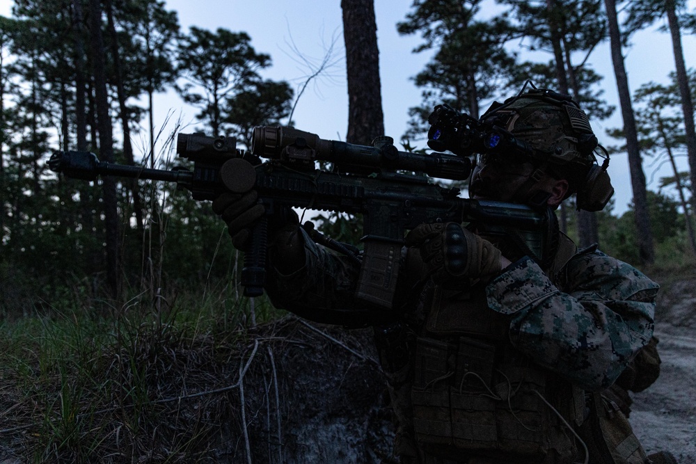 22nd MEU | BLT 3/6 Conducts Raid from USS Iwo Jima