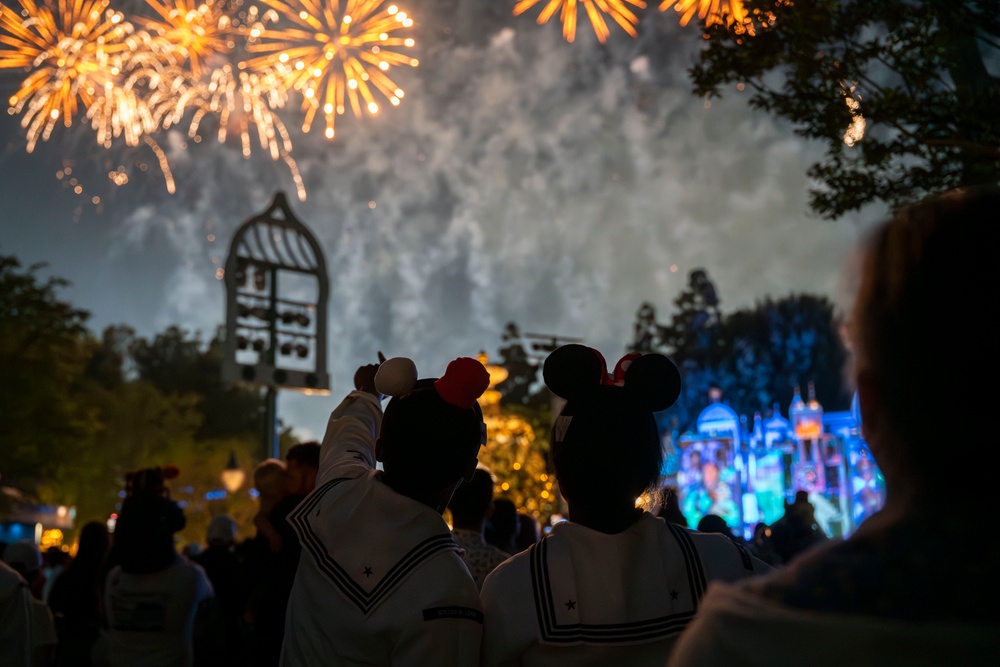 U.S. Sailors and Marines visit Disneyland for LA Fleet Week