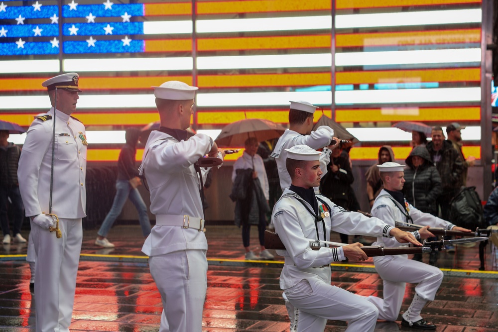 FWNY25: U.S. Navy Ceremonial Guard Times Square