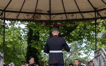 1st MARDIV Band Performs at Chateau-Thierry, France