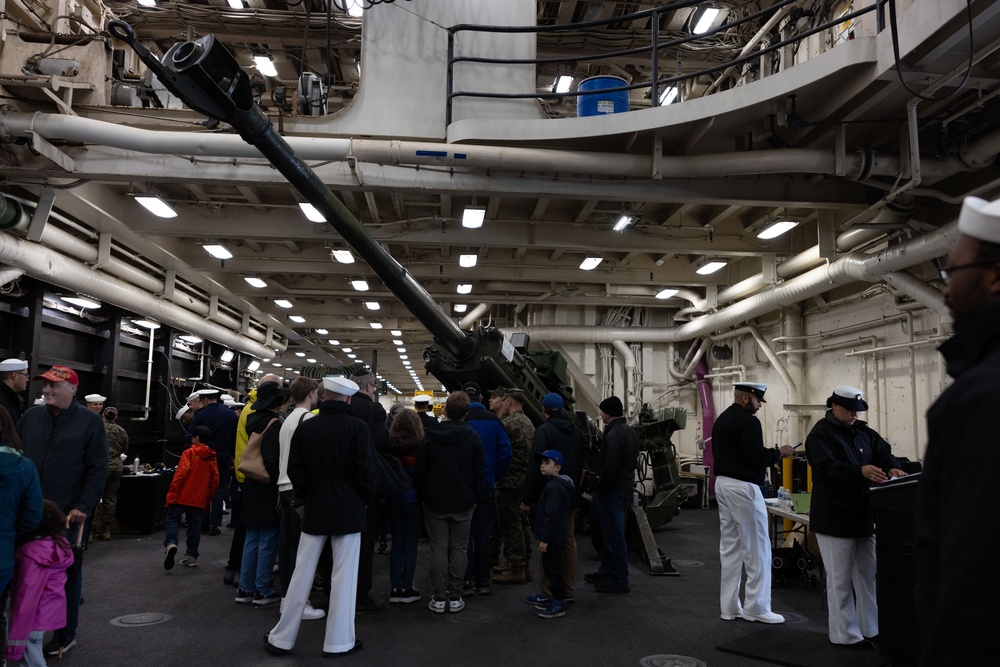 Fleet Week New York 2025: New Yorkers tour the USS New York