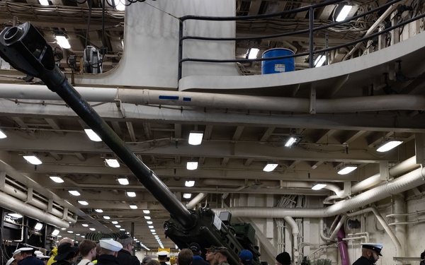 Fleet Week New York 2025: New Yorkers tour the USS New York