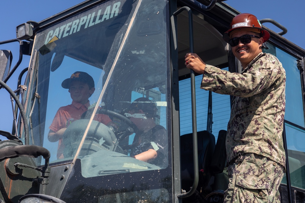 NMCB 4 Seabees at Los Angeles Fleet Week 2025