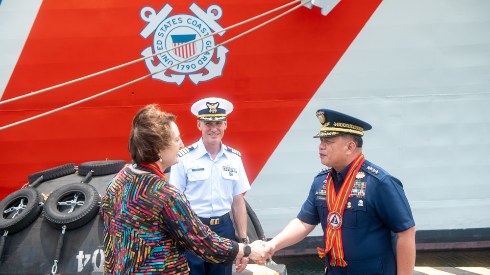 U.S. Coast Guard Cutter Stratton arrives in Puerto Princesa, Philippines for their Indo-Pacific patrol