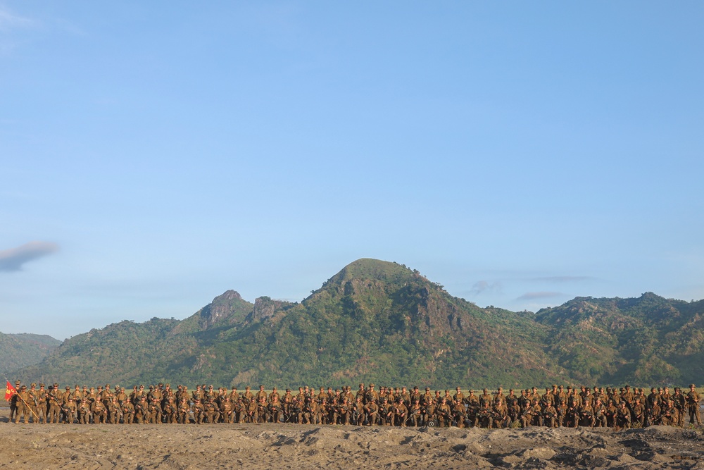 KAMANDAG 9: 3d LCT executes fire-team attacks