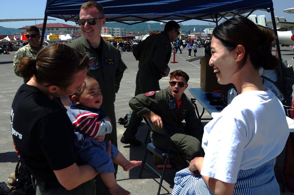VP-8's AWO2 Terrell Interacting at Iwakuni Friendship Day