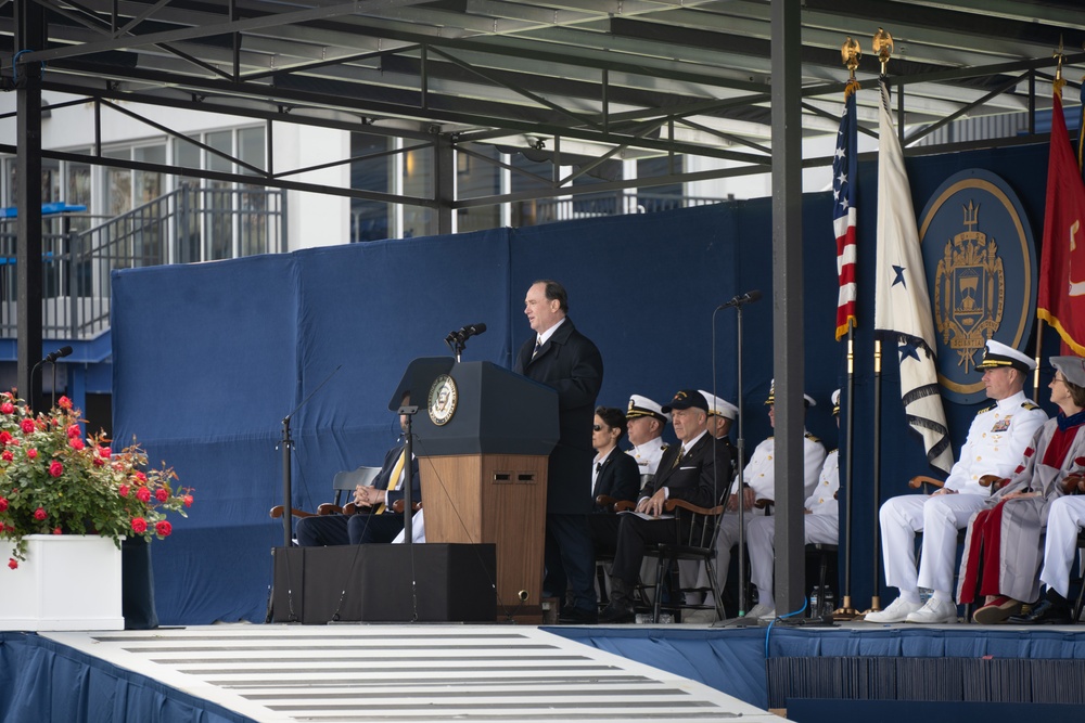 SECNAV Delivers Remarks at U.S. Naval Academy Class of 2025 Commissioning Ceremony