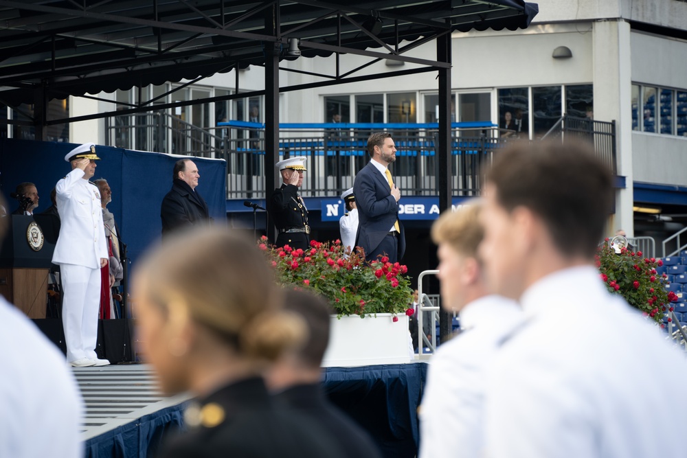 Distinguished Guests Attend U.S. Naval Academy Class of 2025 Commissioning Ceremony