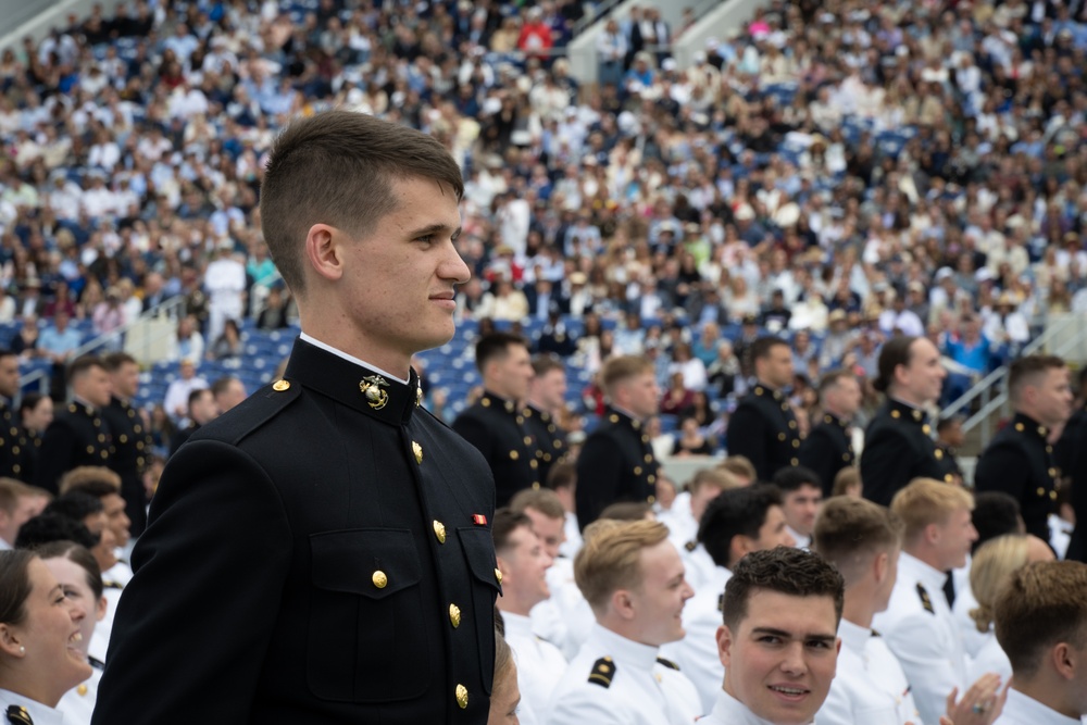Graduates Attend U.S. Naval Academy Class of 2025 Commissioning Ceremony