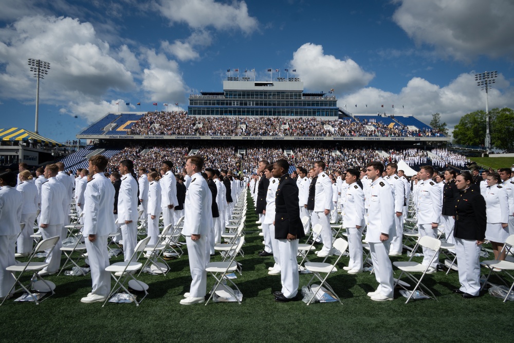 Graduates Attend U.S. Naval Academy Class of 2025 Commissioning Ceremony