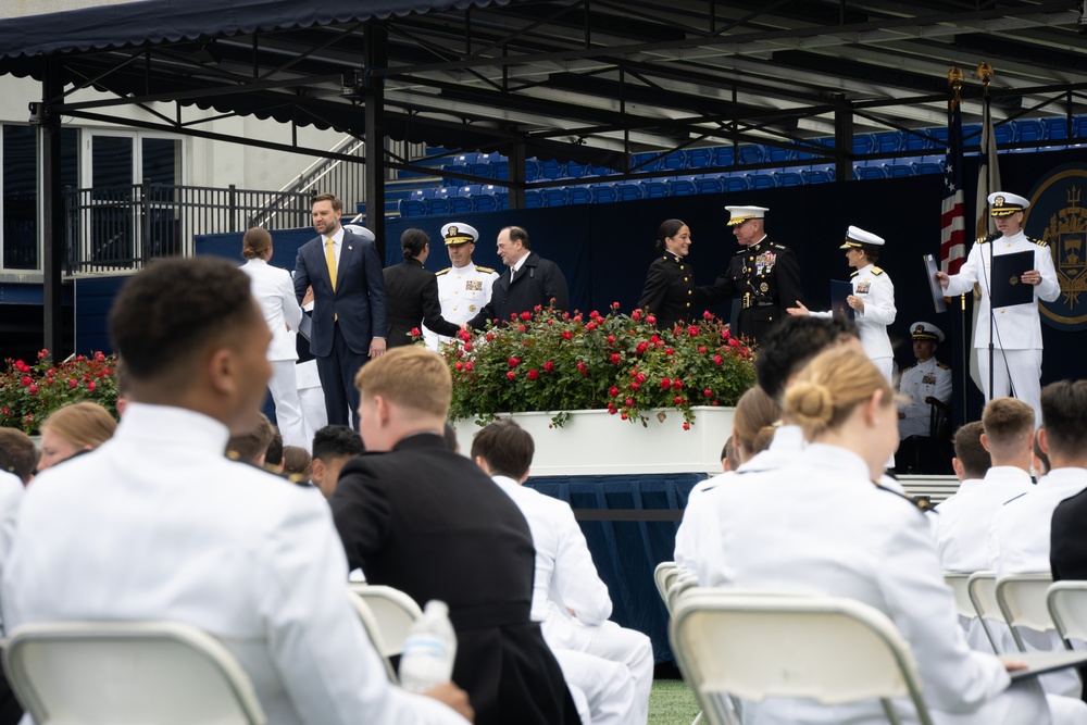 Distinguished Guests Attend U.S. Naval Academy Class of 2025 Commissioning Ceremony