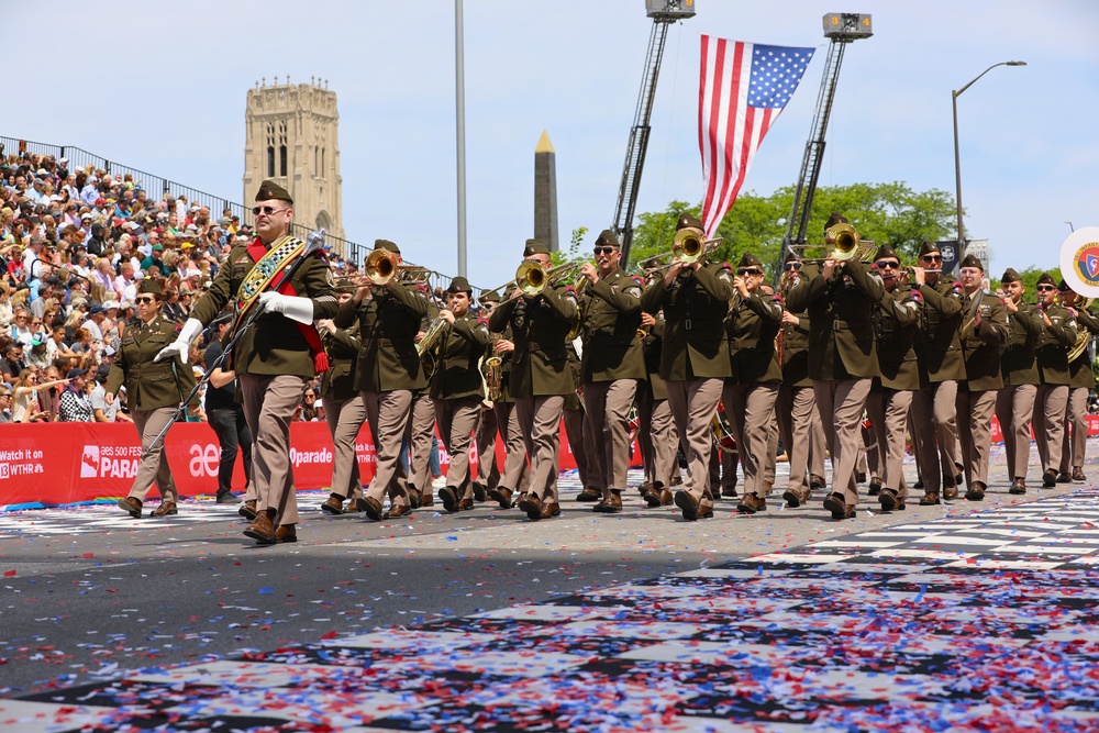 Indiana National Guard at the 500 Parade