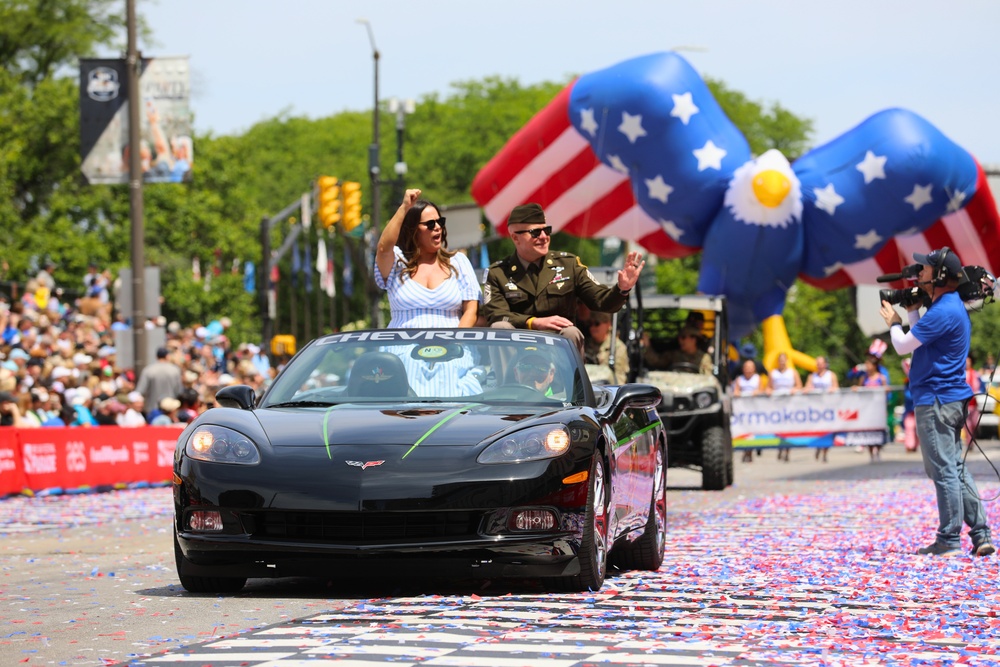 Indiana National Guard at the 500 Parade
