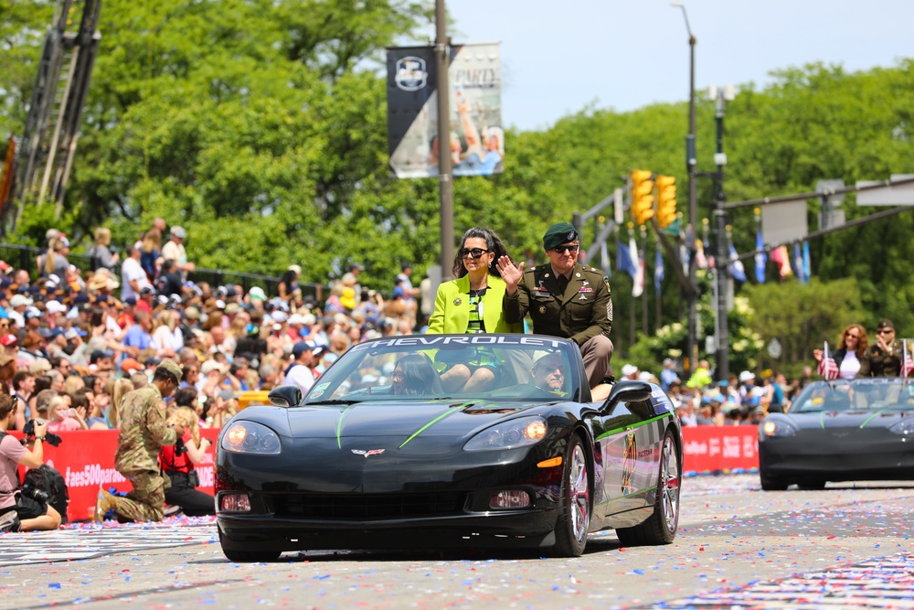 Indiana National Guard at the 500 Parade