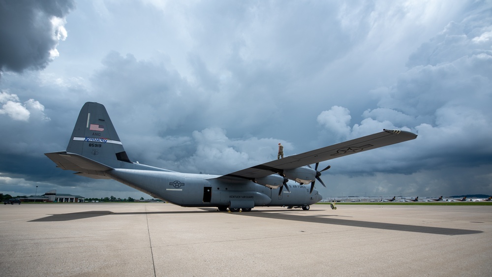 Kentucky Air Guard stages earthquake-response exercise
