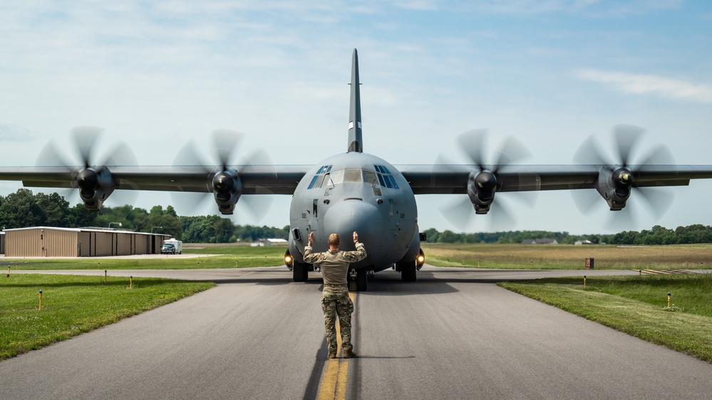 Kentucky Air Guard stages major earthquake-response exercise exercise
